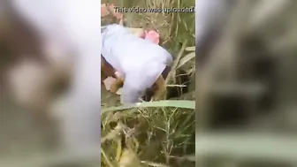 Bhabhi Sharing Wild Outdoor Chudai In Dehati Mms