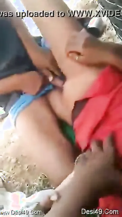 Dehati Threesome Pounding Outdoors Under Mango Tree
