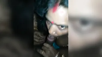 Busty Dehati Bhabhi Slurping Neighbor's Lund Hungrily