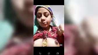 Live Cam Bhabhi Flashing Dripping Pussy Fingering For Fans