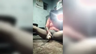 Desi Babe Thrusting Wooden Roti Roller Deep In Wet Pussy