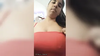 Desi Bbw Wifey Flashing Huge Melons In Backyard Chaat Time