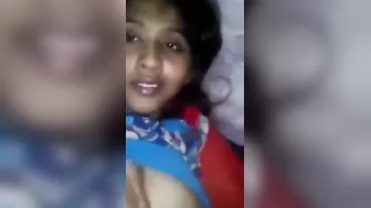 Desi Girlfriend Squeezing Her Juicy Boobs For Bf's Mms Fun