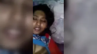 Desi Girlfriend Squeezing Her Juicy Boobs For Bf's Mms Fun