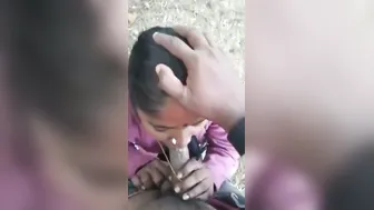 Desi Slut Kneeling Outdoors Sucking Cock Like Pro Whore