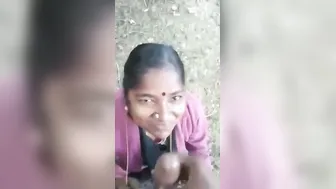 Desi Slut Kneeling Outdoors Sucking Cock Like Pro Whore