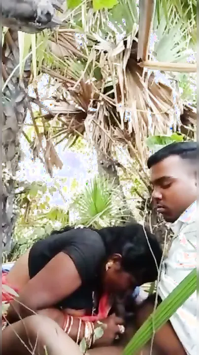 Desi Pair Humping Wild Under Mango Tree Passion Heat