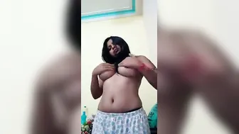 Desi Babe Teasing Hot Boobs Swaying Wild For Fsi Fans