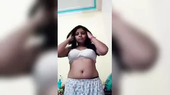 Desi Babe Teasing Hot Boobs Swaying Wild For Fsi Fans