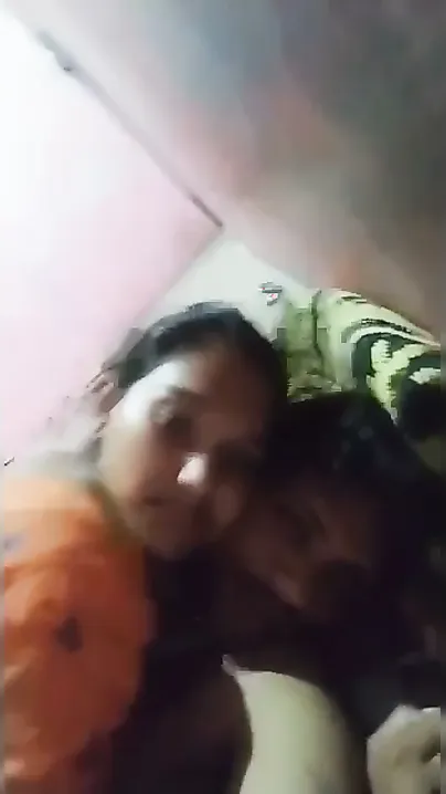 Desi Babe Kissing Passionately Riding Bf's Hard Desi Dick