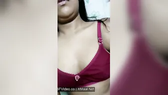 Bengali Babe Flashing Hairy Bakre Juicy Boobs In Saree