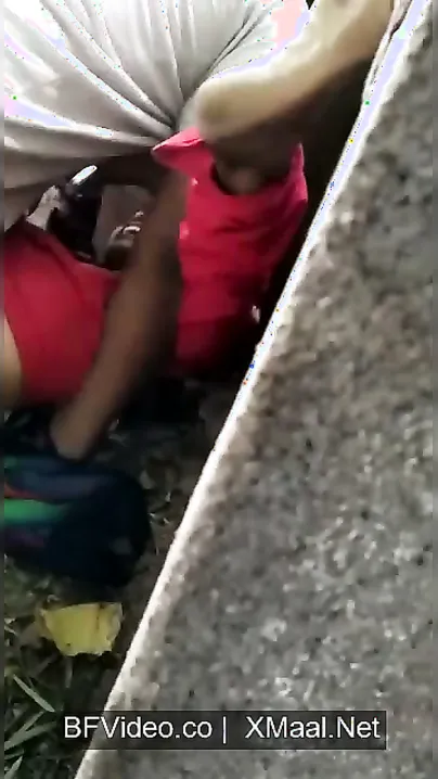 Leaked Outdoor Chut Pounding Of Horny Desi Wife Caught