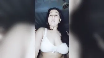 Sexy Desi Bhabhi Riding Hubby's Dick With Juicy Ass Bounce