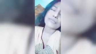 Pompom Desi Girl Topless Jiggling Tits In Village Courtyard