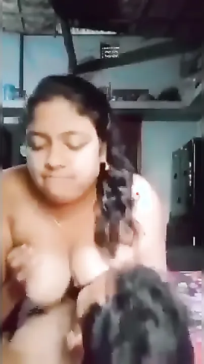 Bangladeshi Bhabhi Bouncing Wildly On Hubby's Thick Desi Lund