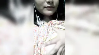 Chubby Bangla Babe Shaking Heavy Boobs In Tight Salwar