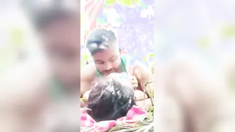 Bangladeshi Pair Grinding Hard In Steamy Outdoor Sex Tape