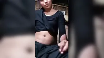 Bangladeshi Babe Squeezing Juicy Pussy Nectar In Kitchen