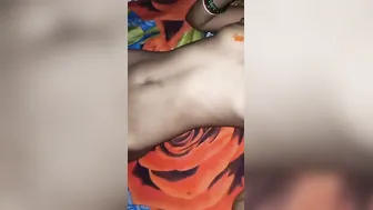 Bihari Wife Caught Topless Teasing On Village Cam Secretly