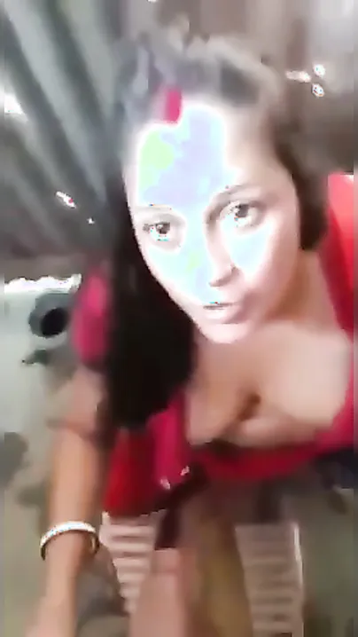 Bengali Housewife Sucking Lund Hungrily In Dirty Toilet
