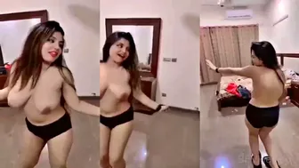 Pakistani Randi Shaking Topless Boobs In Lehanga Dance