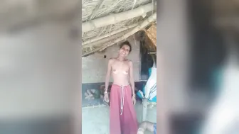 Mature Dehati Bhabhi Flashing Hairy Pussy And Ass