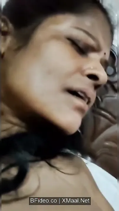 South Indian Aunty Screaming In Painful Deep Lund Thrusts