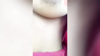Tamil Gaon Ki Patni Flashing Juicy Boobs In Fields Vid