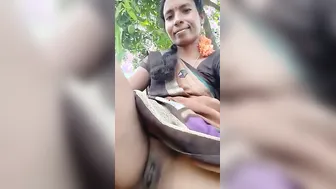 Telugu Wifey Baring Gaand Choot Outdoors By Paddy Fields