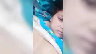 Busty Horny Wifey Fingering Chut While Begging For Lund Ride