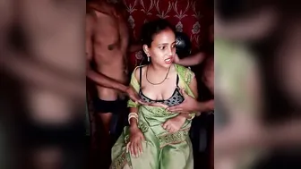 Desi Randi Juggling 2 Mota Lund Viral Indian Slut Playtime
