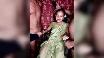 Desi Randi Juggling 2 Mota Lund Viral Indian Slut Playtime
