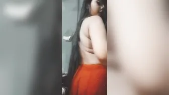 Bangla Beauty Going Topless Flashing Assets In Latest Viral