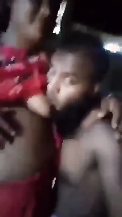 Bangladeshi Bhabhi Sucking Swollen Boobs Passionately In Viral Suck
