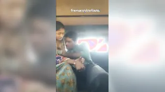 Dehati Slut Sucking Big Desi Dick Inside Crowded Auto Rickshaw