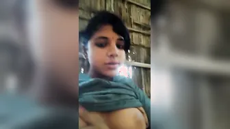Village Dehati Babe Flashing Juicy Boobs On Cam Call