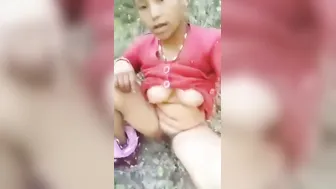 Dehati Hottie Snapping Closeup Pussy Selfies Dripping Wet And Ready