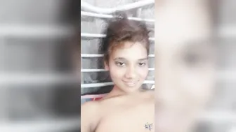 Busty Desi Bitch Horny Selfie Boobs Pussy Flash Tease