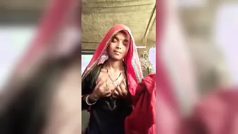 Rajasthani Wife Lifting Blouse Flashing Nude Boobs On Hidden Cam
