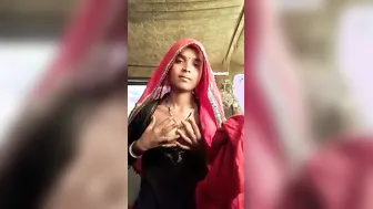 Rajasthani Wife Lifting Blouse Flashing Nude Boobs On Hidden Cam