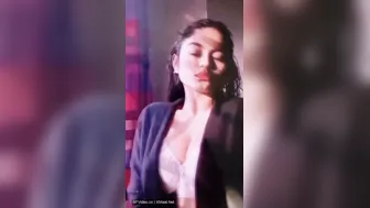 Mumbai Maal Topless Boobs Sway In Balcony Viral Tease