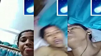 Village Bhabhi Fingering Tight Pussy In Naughty Desi Viral Clip