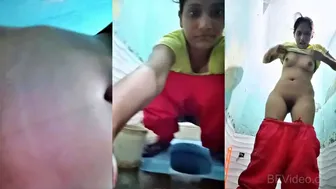 Leaked Desi Wife's Nude Selfie Mms Showing Off Her Juicy Curves