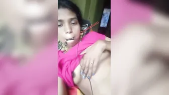 Madurai Desi Girl Selfie Sex Video Going Super Viral