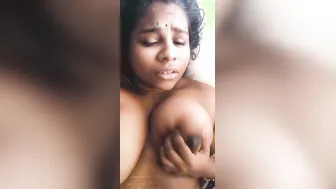 Super Busty Wifey Shaking Jugs Wild In Kitchen Chudai Tease