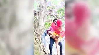 Desi Lovers Caught Fucking Hardcore Outdoors Leaked Mms