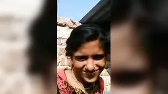 Dehati Village Gf Sexy Selfie Dancing Topless In Fields