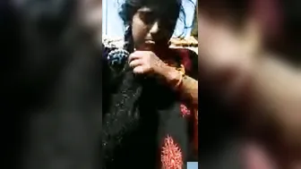 Dehati Village Gf Sexy Selfie Dancing Topless In Fields