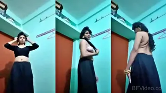 Tall Saree Bhabhi Slowly Stripping To Full Nude Leaked Mms