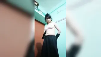 Tall Saree Bhabhi Slowly Stripping To Full Nude Leaked Mms
